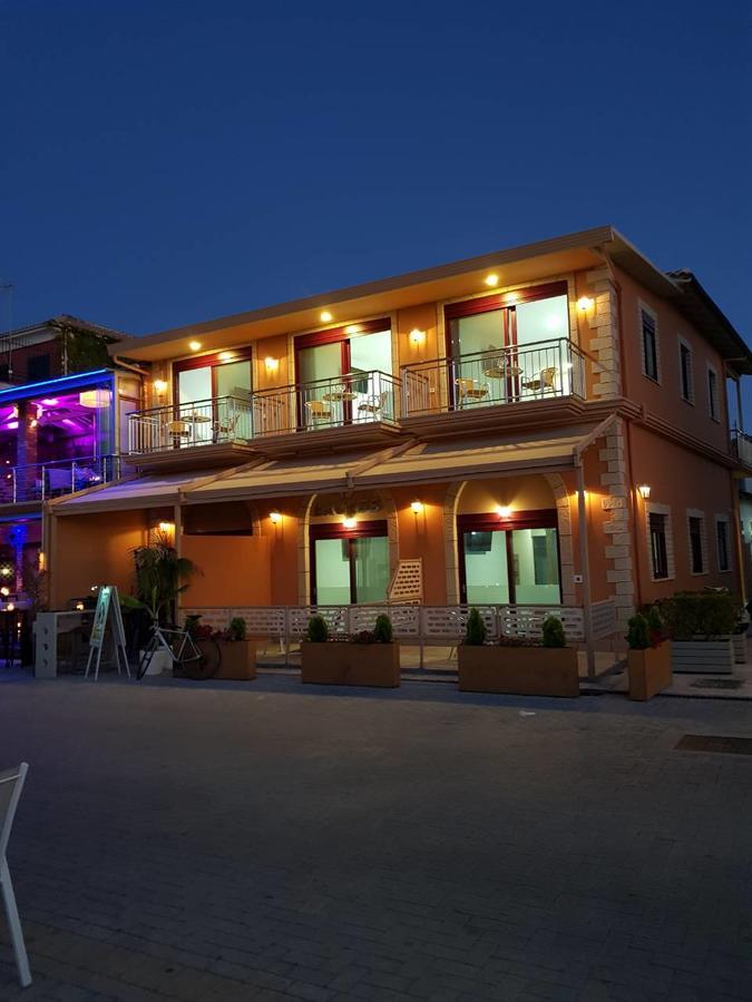 Excess Pansion Hotel Lefkáda Exterior foto